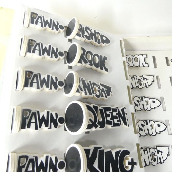 Chess Set Black & White Pop Art Graffiti Style Artecnica Book of Chess w/Box - Picture 6 of 8